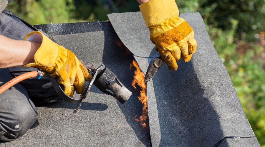 Professional New roof installation in California, MO